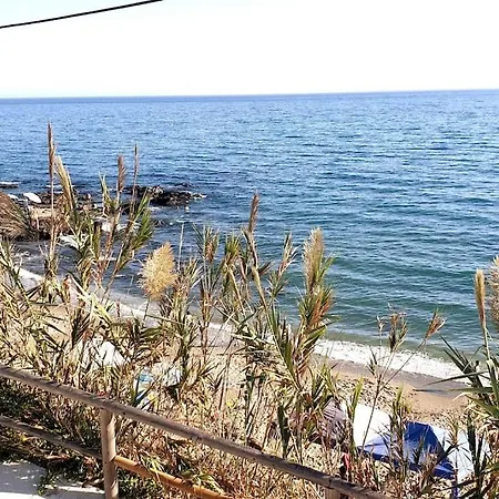 Luxury Penthouse With Sea&mountain Views & Hot Tub - Tranquility & Rest Appartement *